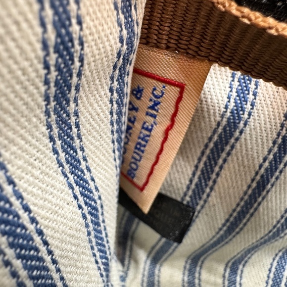 Dooney & Bourke Black Saffiano Leather  Handbag K11092620 - Picture 8 of 14